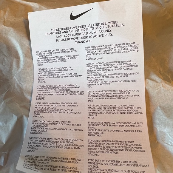 Lebron XVIII University Blue/Metallic Gold Men’s Size 10 Women’s Size 11.5 - Picture 12 of 13